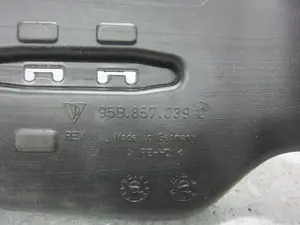 Foto de TUBO PORSCHE MACAN (95BA) referencia 95B857039C foto 5