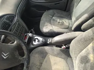 Foto de CONSOLA CENTRAL CITROEN C5 BREAK 2.0 HDi FAP CAT (RHR / DW10BTED4) (136 CV / 100 KW)