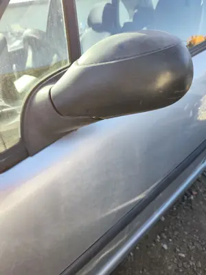 Foto de RETROVISOR IZQUIERDO CITROEN C3 1.4 (73 CV / 54 KW) referencia 8149FG foto 2