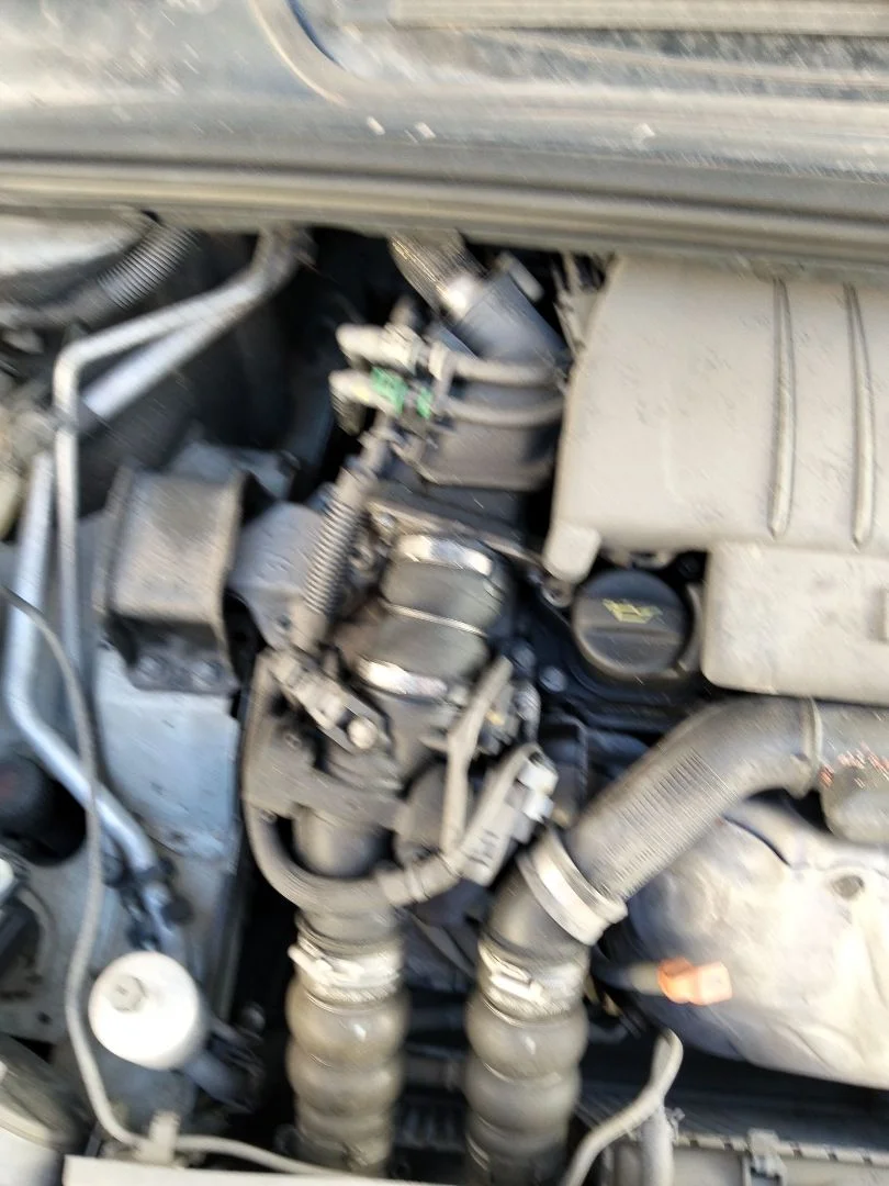Foto de MOTOR COMPLETO PEUGEOT 308 SW 1.6 HDi FAP CAT (9HZ / DV6TED4) (109 CV / 80 KW) referencia 9HZ
