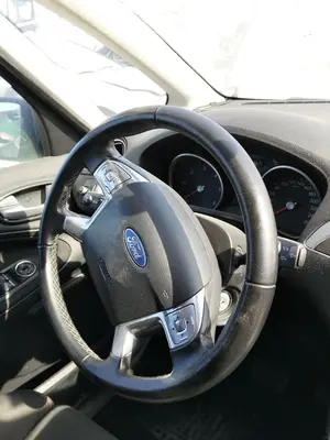 Foto de VOLANTE FORD S-MAX (CA1) 2.0 TDCi CAT (131 CV / 96 KW) referencia 1481358