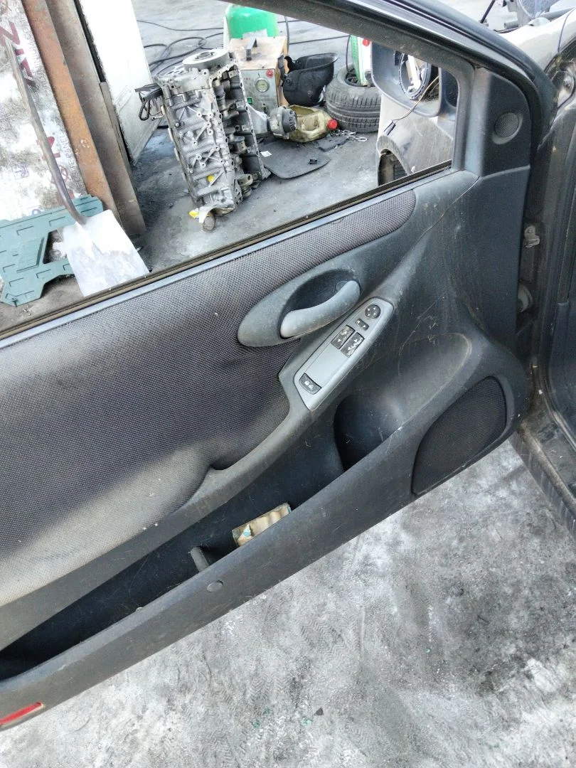 Foto de ELEVALUNAS DELANTERO IZQUIERDO FIAT STILO (192) 1.9 JTD CAT (116 CV / 85 KW)