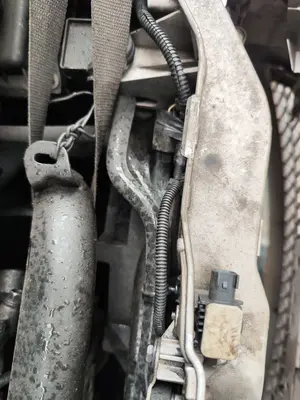 Foto de ELECTROVENTILADOR FORD FOCUS BERLINA (CAP) 1.6 TDCi CAT (90 CV / 66 KW) referencia 1530980