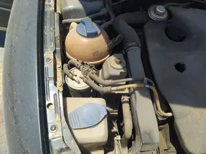 Foto de DEPOSITO EXPANSION SEAT LEON (1M1) 1.9 TDI (90 CV / 66 KW) referencia 1J0121403B