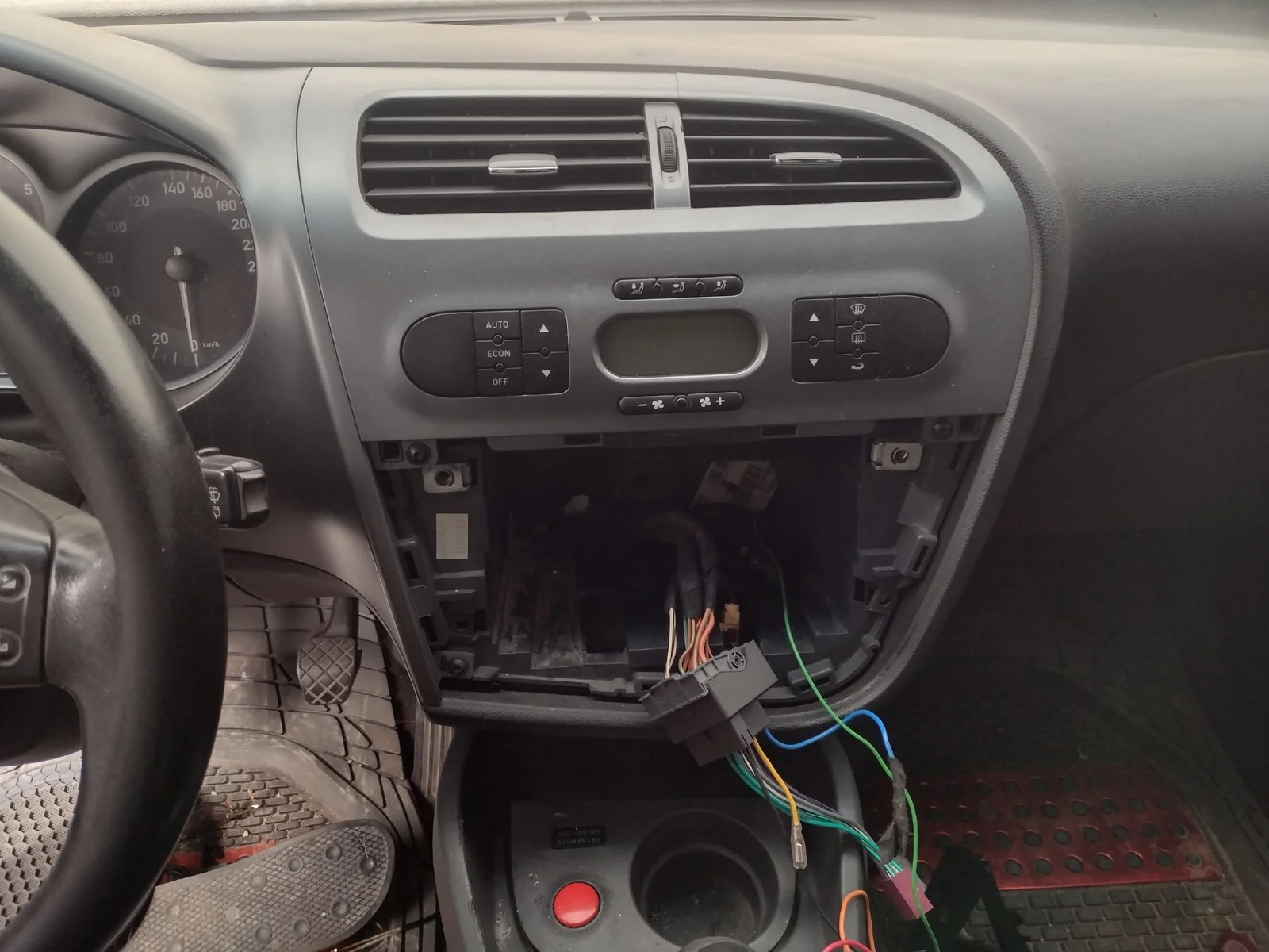 Foto de RESISTENCIA CALEFACCION SEAT LEON (1P1) 2.0 TDI (140 CV / 103 KW)