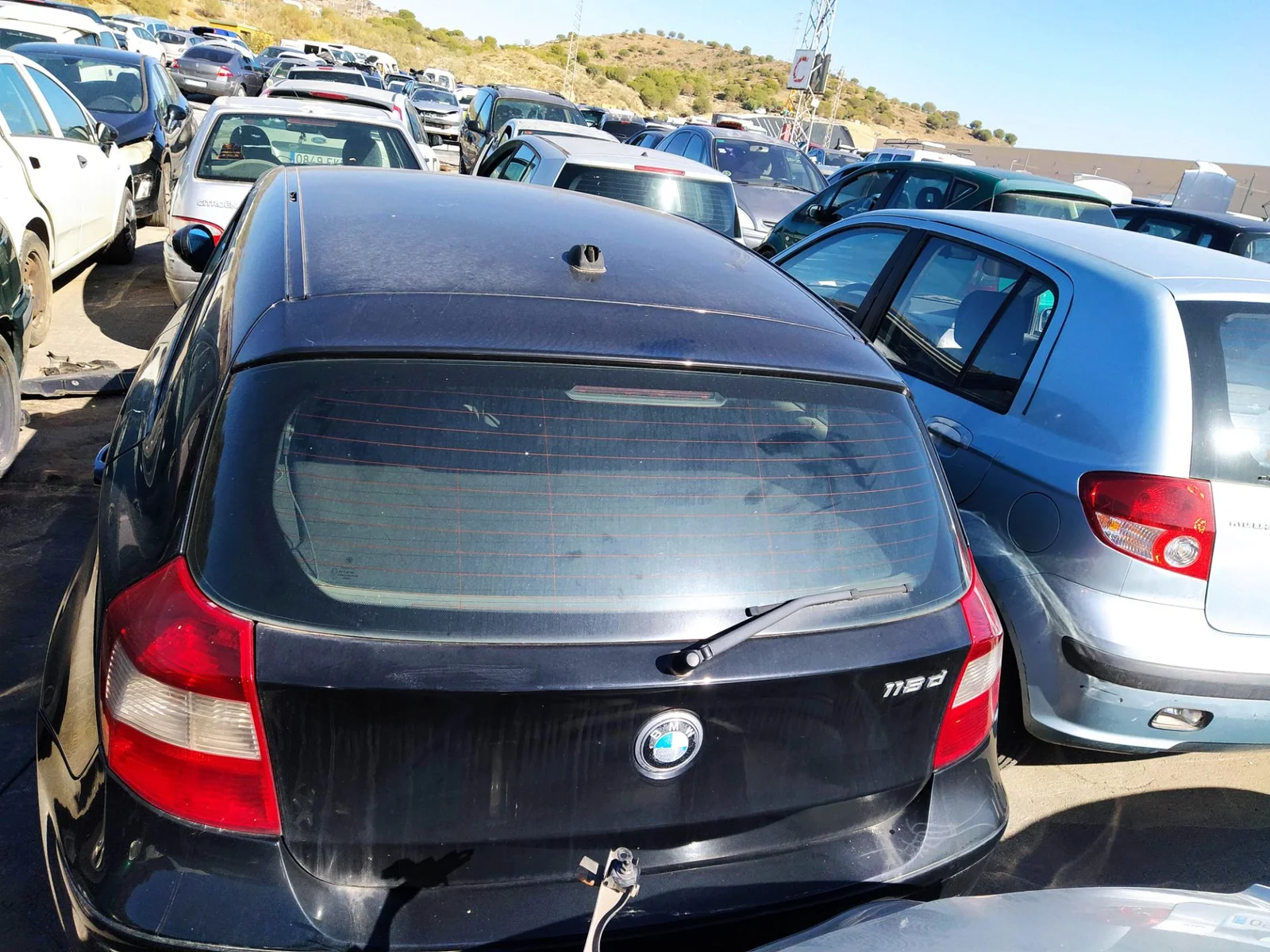 Foto de PORTON TRASERO BMW SERIE 1 BERLINA (E81/E87) 2.0 16V Diesel CAT (122 CV / 90 KW) referencia 41627133898