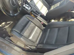 Foto de AIRBAG LATERAL IZQUIERDO AUDI A4 BERLINA (8E) 2.5 V6 24V TDI (180 CV / 132 KW) referencia 8E0880241F FKZ