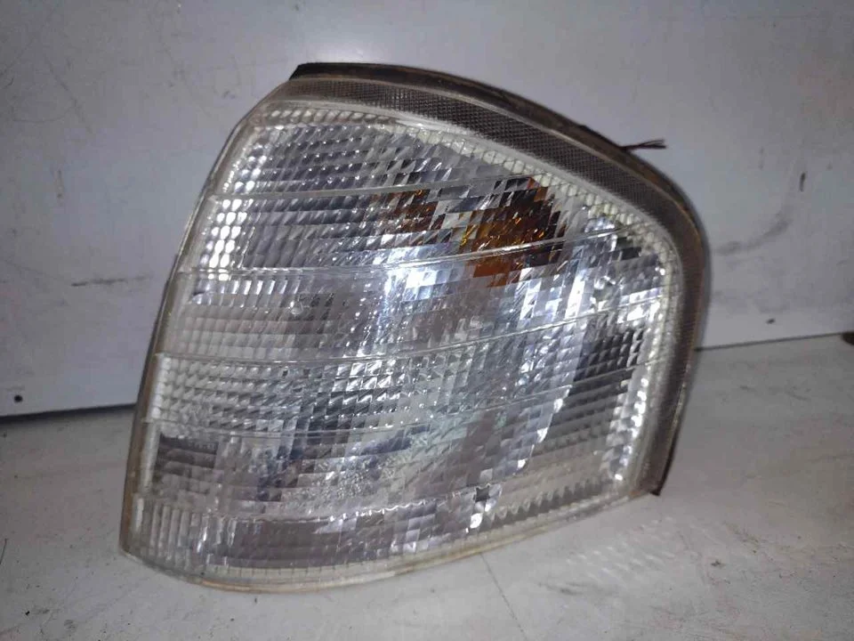 Foto de NO IDENTIFICADO MERCEDES-BENZ CLASE C (BM 202) BERLINA referencia 085296