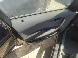 Foto de RETENEDOR PUERTA BMW SERIE 1 BERLINA (E81/E87) 2.0 16V Diesel (163 CV / 120 KW) referencia 51217176809