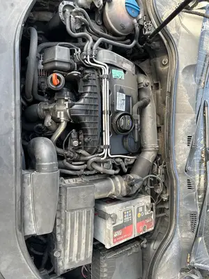 Foto de CAJA CAMBIOS VOLKSWAGEN PASSAT BERLINA (3C2) 2.0 TDI (140 CV / 103 KW) referencia 02E300052T FKZ