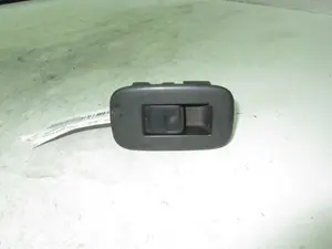 Foto de INTERRUPTOR TOYOTA AURIS (E15) 1.4 Turbodiesel CAT (90 CV / 66 KW)