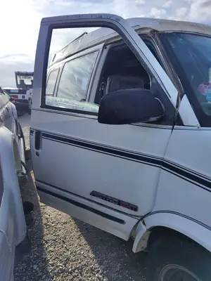 Foto de PUERTA DELANTERA DERECHA CHEVROLET ASTRO VAN 4.3 V6 CAT (189 CV / 139 KW) foto 2