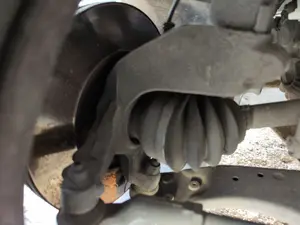 Foto de PINZA DE FRENO DELANTERA IZQUIERDA FORD FOCUS CABRIO (CA5) 2.0 TDCi CAT (136 CV / 100 KW) referencia 1682876