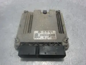 Foto de CENTRALITA MOTOR UCE VOLKSWAGEN TOUAREG (7LA) 2.5 TDI (174 CV / 128 KW) referencia 070906016BL