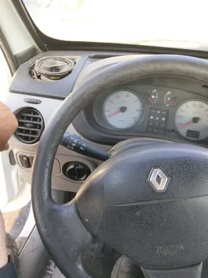 Foto de VOLANTE RENAULT KANGOO I (F/KC0) 1.9 dCi Diesel CAT (84 CV / 62 KW) referencia 7700432843 foto 2