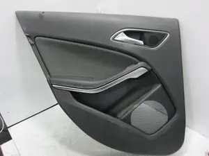 Foto de GUARNECIDO PUERTA TRASERA IZQUIERDA MERCEDES-BENZ CLASE A (BM 176) 1.5 CDI CAT (109 CV / 80 KW) referencia 3003517300