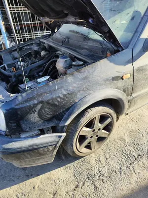 Foto de ALETA DELANTERA IZQUIERDA VOLKSWAGEN GOLF III (1H1)(11.1991) 1.9 TDI (110 CV / 81 KW) referencia 1H0821105C