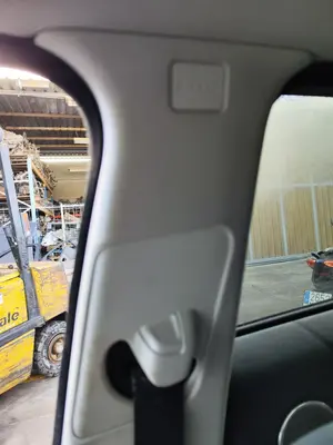 Foto de AIRBAG LATERAL DERECHO LAND ROVER RANGE ROVER EVOQUE 2.0 Td4 CAT (150 CV / 110 KW) referencia LR026019