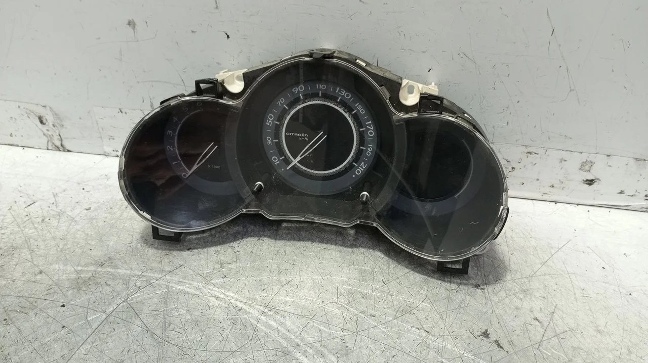 Foto de CUADRO INSTRUMENTOS CITROEN C3 referencia 96665881XT