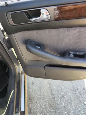 Foto de ELEVALUNAS TRASERO DERECHO AUDI A6 BERLINA (4B2) 2.4 V6 30V (165 CV / 121 KW) referencia 4B0839462