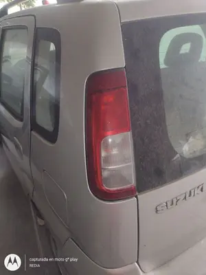 Foto de PILOTO TRASERO IZQUIERDO SUZUKI IGNIS (RG/FH) 1.3 CAT (83 CV / 61 KW) referencia 35670-74G50-000