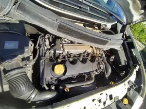 Foto de CAJA PRECALENTAMIENTO OPEL ZAFIRA B 1.9 CDTI (120 CV / 88 KW)