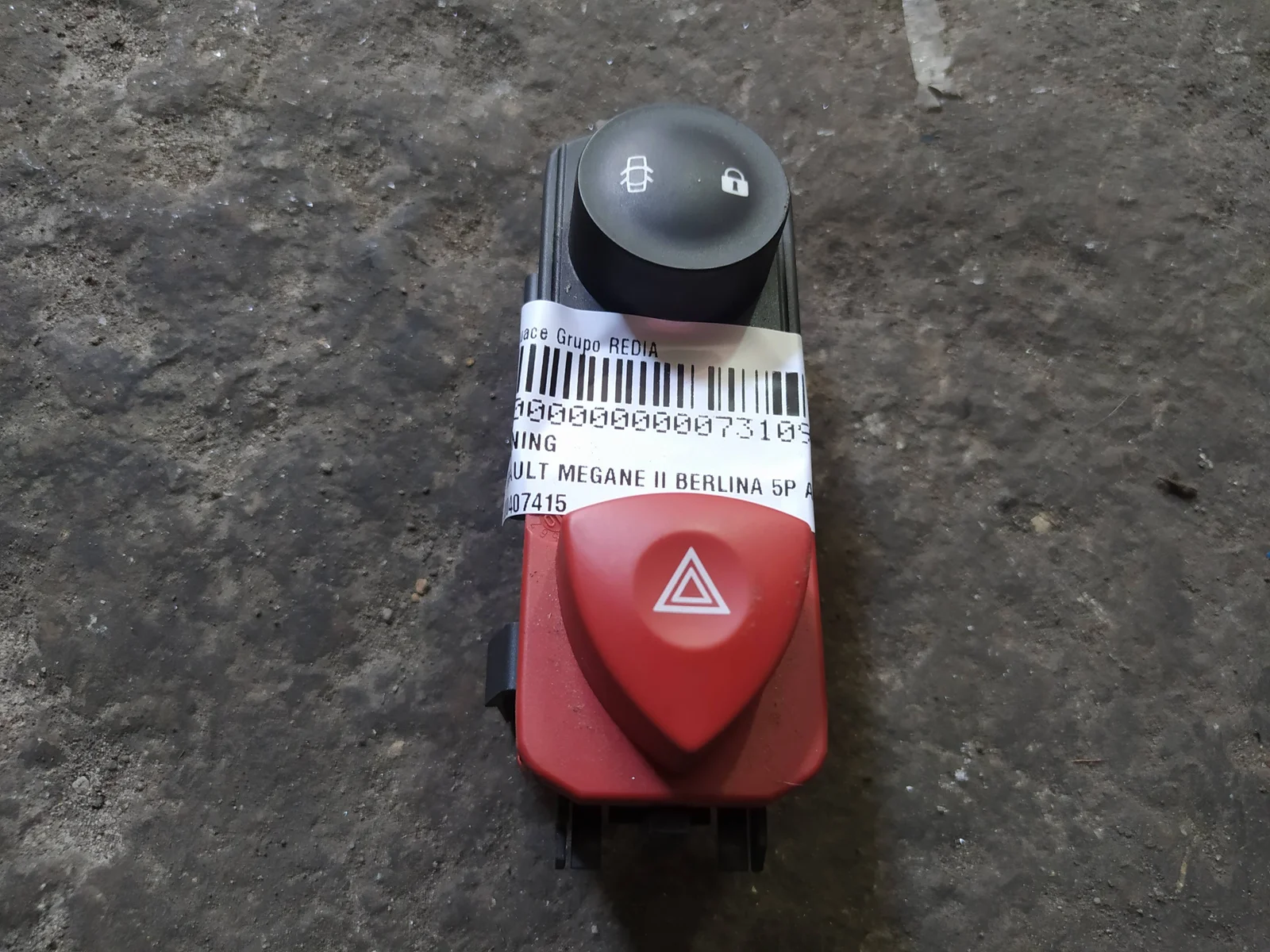 Foto de WARNING RENAULT MEGANE II BERLINA 5P referencia 8200407415