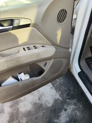 Foto de ELEVALUNAS DELANTERO IZQUIERDO AUDI Q7 (4L) 3.0 V6 24V TDI (233 CV / 171 KW) referencia 4L0837461E