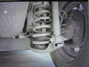 Foto de BRAZO SUSPENSION SUPERIOR TRASERO DERECHO FORD FIESTA (CNN) 1.5 TDCi CAT (75 CV / 55 KW)