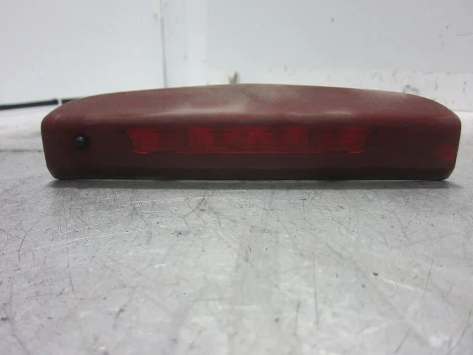 Foto de LUZ CENTRAL DE FRENO OPEL CORSA D 1.4 16V (90 CV / 66 KW) referencia 316627975