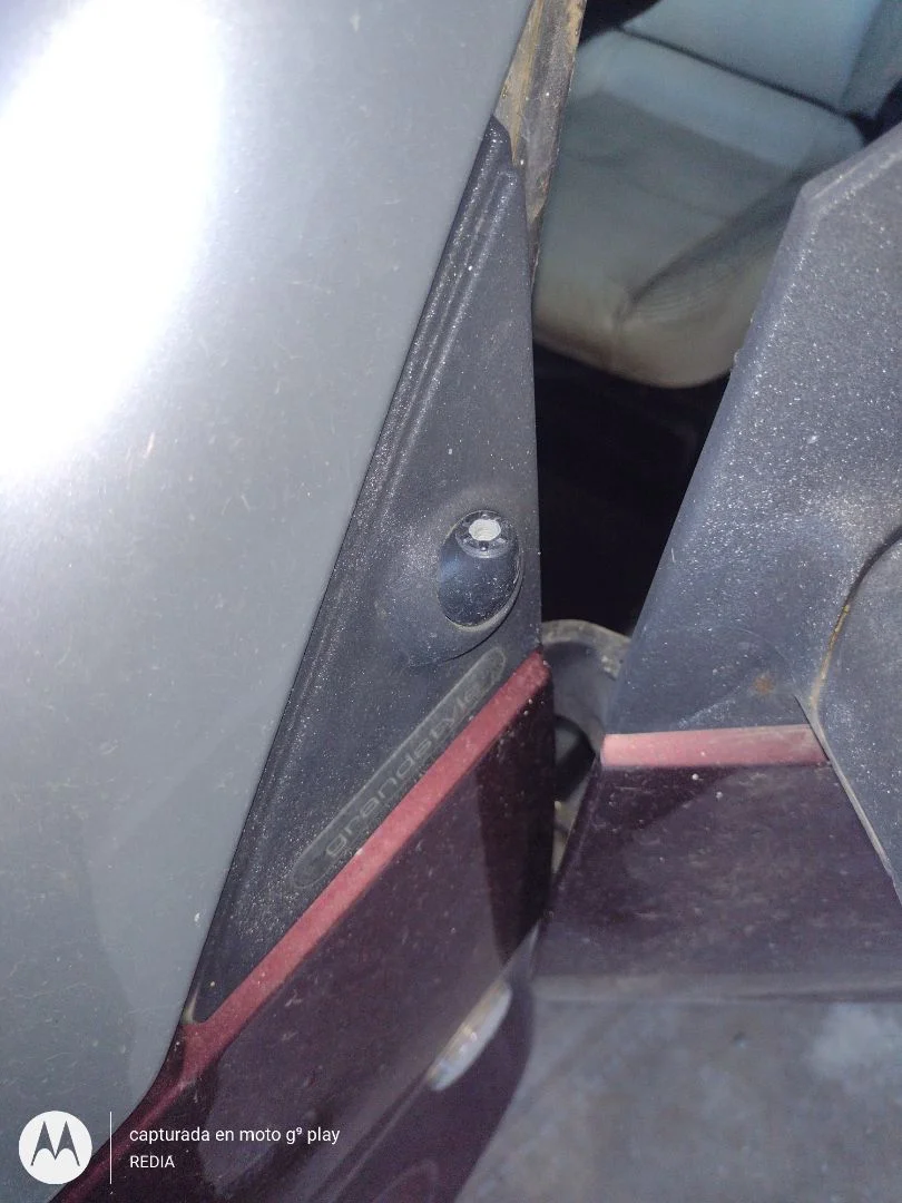 Foto de BASE DE ANTENA SMART FORTWO COUPE 0.7 Turbo CAT (61 CV / 45 KW) referencia 0009142V001000000