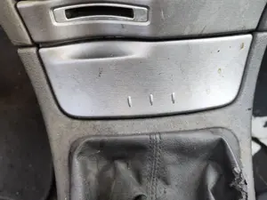 Foto de CENICERO RENAULT LAGUNA II (BG0) 1.8 CAT (120 CV / 88 KW) referencia 7701059551