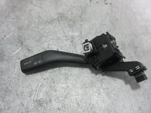 Foto de MANDO INTERMITENTES SEAT LEON (1P1) 1.9 TDI (105 CV / 77 KW) referencia 1K0953513