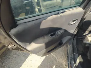 Foto de MANDO ELEVALUNAS TRASERO IZQUIERDO RENAULT SCENIC II (JM) 1.5 dCi Diesel (106 CV / 78 KW)