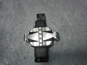 Foto de SENSOR SEAT LEON (5F1) 1.6 TDI (105 CV / 77 KW) referencia 8U0955559