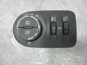 Foto de MANDO LUCES OPEL CROSSLAND X 1.2  (110 CV / 81 KW) referencia 39208051