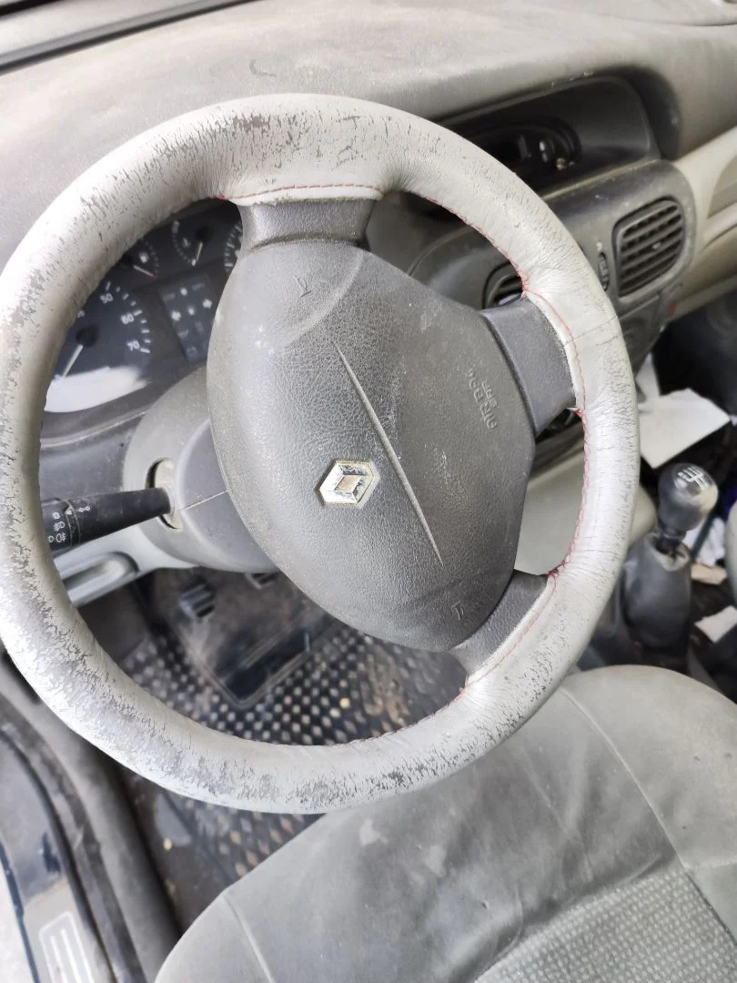 Foto de AIRBAG DELANTERO IZQUIERDO RENAULT SCENIC I (JA...) 1.9 dCi Diesel CAT (102 CV / 75 KW) referencia 7700429758