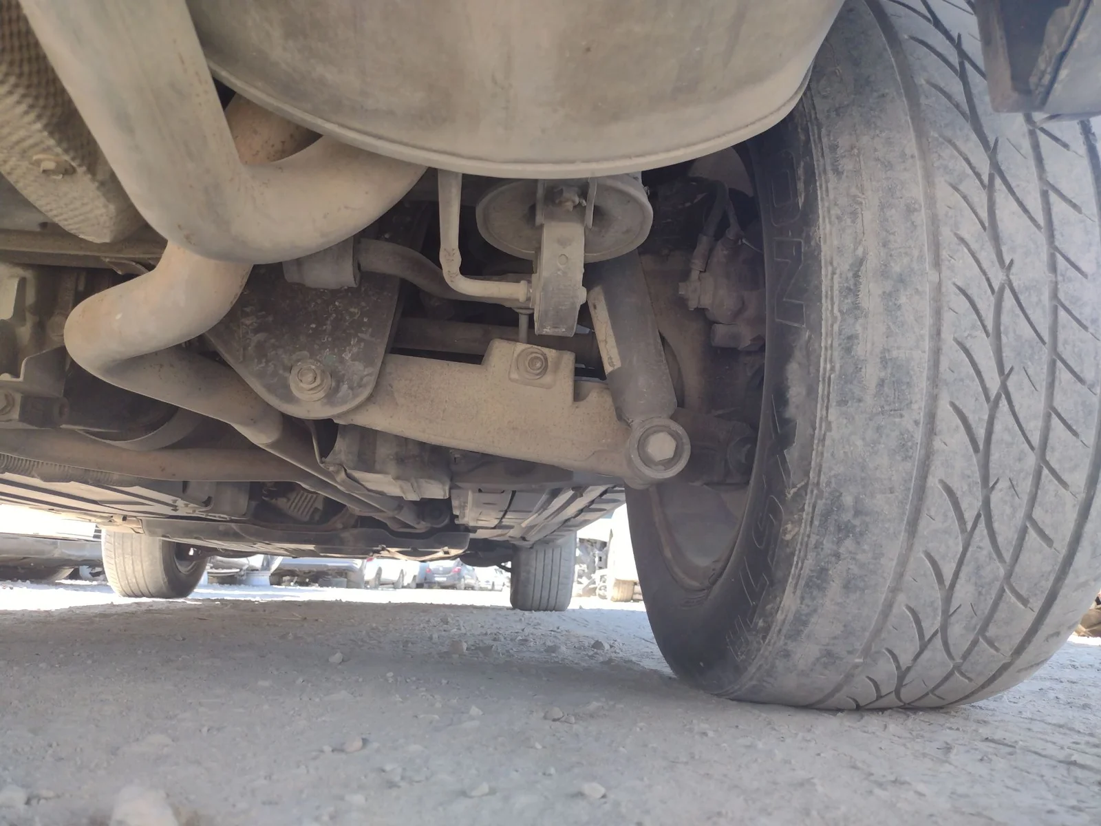 Foto de BRAZO SUSPENSION TRASERO DERECHO BMW SERIE X5 (E53) 3.0 Turbodiesel CAT (218 CV / 160 KW) referencia 33326770743