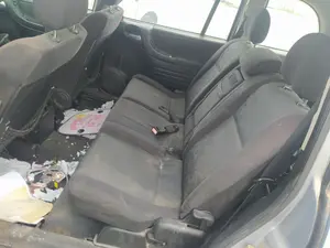 Foto de CINTURON SEGURIDAD TRASERO IZQUIERDO OPEL ZAFIRA A 2.0 DTI (101 CV / 74 KW)