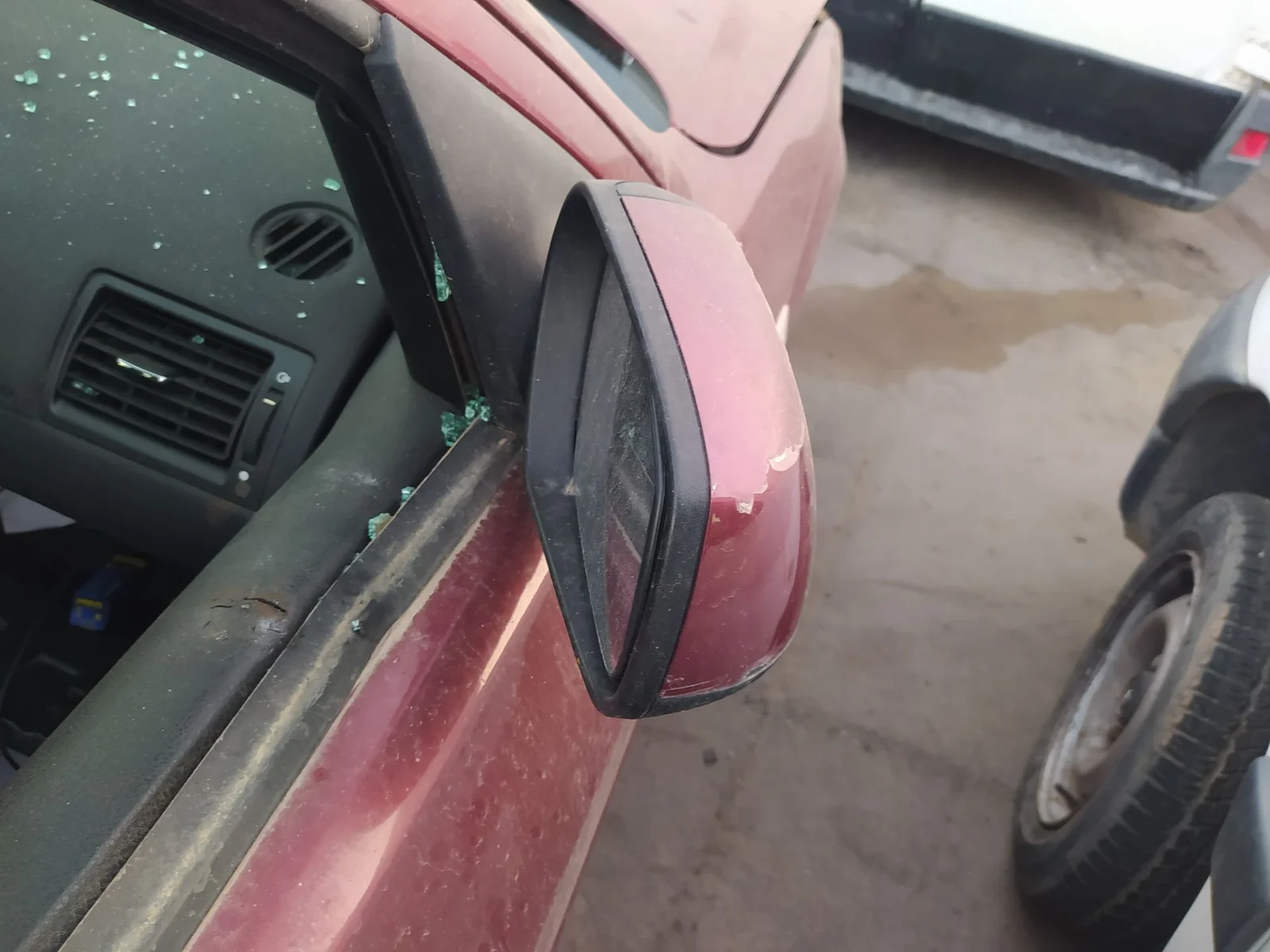 Foto de RETROVISOR DERECHO FORD MONDEO BERLINA (GE) 2.0 TDCi TD CAT (116 CV / 85 KW) referencia 1232185