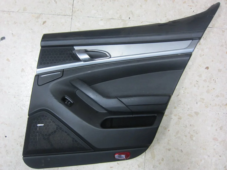 Foto de GUARNECIDO PUERTA TRASERA DERECHA PORSCHE PANAMERA (TIPO 970) referencia 970555401