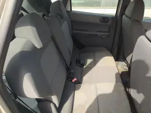 Foto de ASIENTOS TRASERO DERECHO MITSUBISHI COLT CZ3 BERL. 5 (Z30A) 1.1 CAT (75 CV / 55 KW)