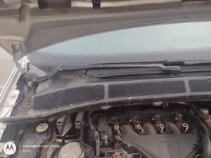 Foto de BRAZO LIMPIA DELANTERO DERECHO FORD S-MAX (CA1) 2.0 TDCi CAT (140 CV / 103 KW) referencia 1715289