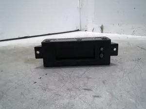 Foto de PANTALLA MULTIFUNCION OPEL MERIVA 1.7 16V DTI CAT (Y 17 DT / LR6) (75 CV / 55 KW) referencia 13156841