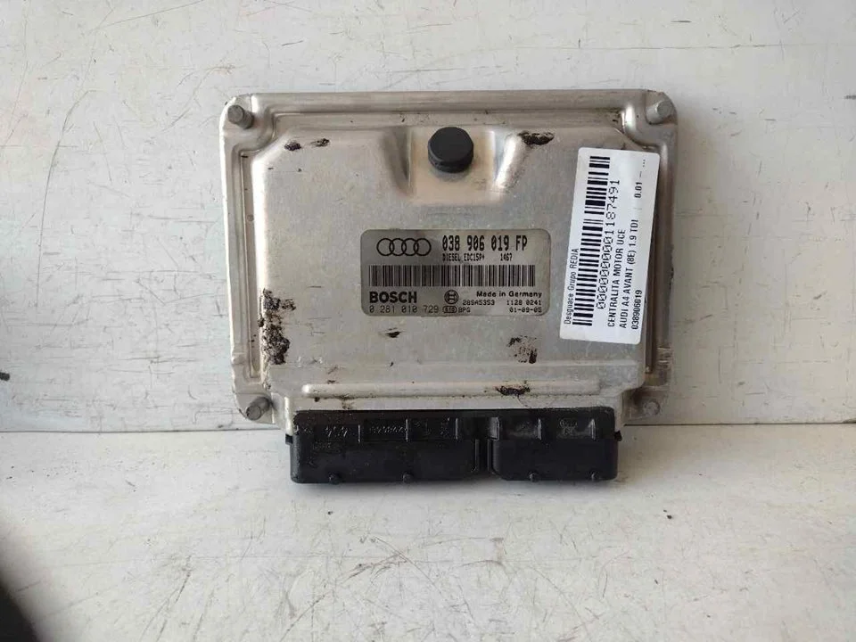 Foto de CENTRALITA MOTOR UCE AUDI A4 AVANT (8E) 1.9 TDI (131 CV / 96 KW) referencia 038906019FP