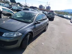Foto de BIELETA ESTABILIZADORA DELANTERA IZQUIERDA RENAULT MEGANE II CLASSIC BERLINA 1.5 dCi Diesel (101 CV / 74 KW) referencia 546181925R