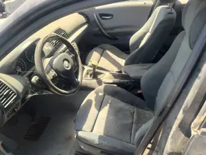 Foto de CONSOLA CENTRAL BMW SERIE 1 BERLINA (E81/E87) 2.0 16V Diesel (163 CV / 120 KW)