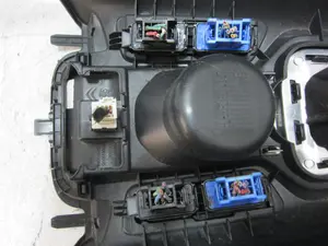 Foto de CONSOLA CENTRAL CITROEN C-ELYSÉE 1.6 HDi FAP (92 CV / 68 KW) referencia 9674476477 foto 3