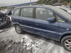Foto de MANETA EXTERIOR TRASERA DERECHA OPEL ZAFIRA A 2.0 DTI (101 CV / 74 KW) referencia 24443951