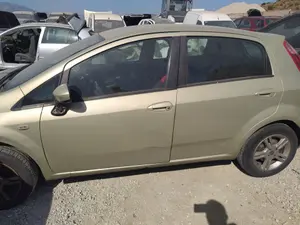 Foto de PUERTA DELANTERA IZQUIERDA FIAT GRANDE PUNTO (199) 1.3 16V JTD CAT (75 CV / 55 KW) referencia 0051846215